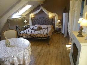 Отель Au gîte de Binche  Бенш